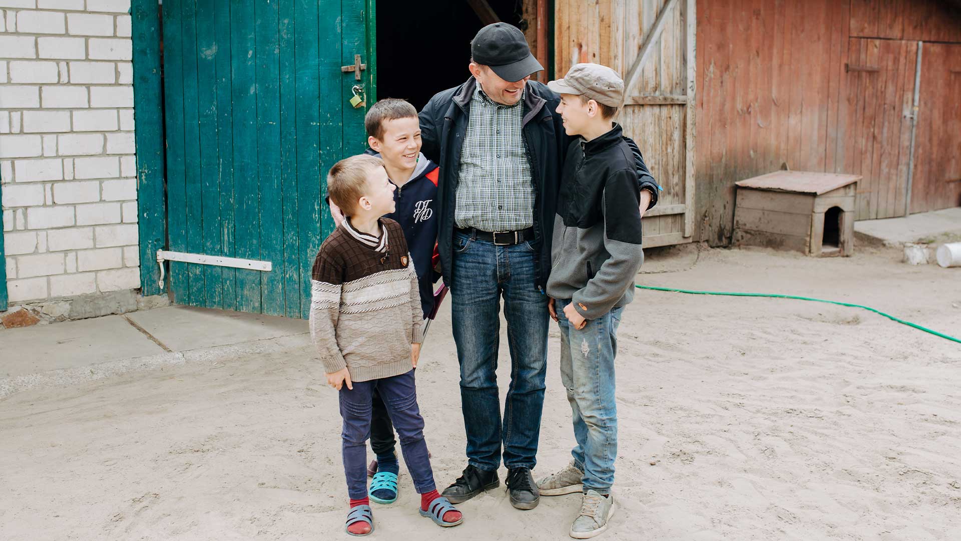An agricultural family receives help.